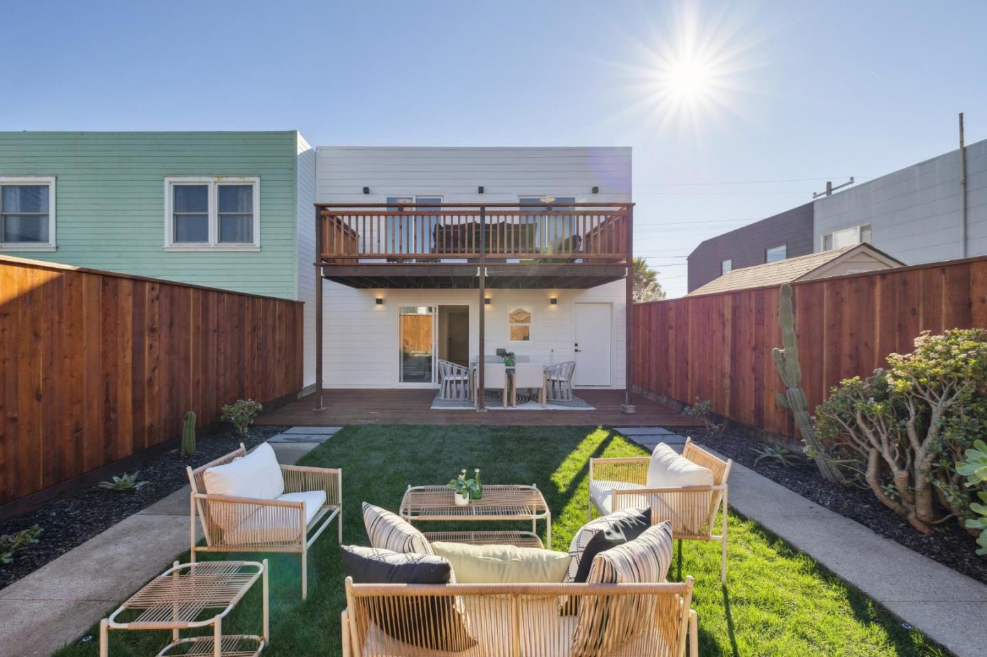 Detail Gallery Image 80 of 113 For 4040 Ortega St, San Francisco,  CA 94122 - 3 Beds | 2 Baths