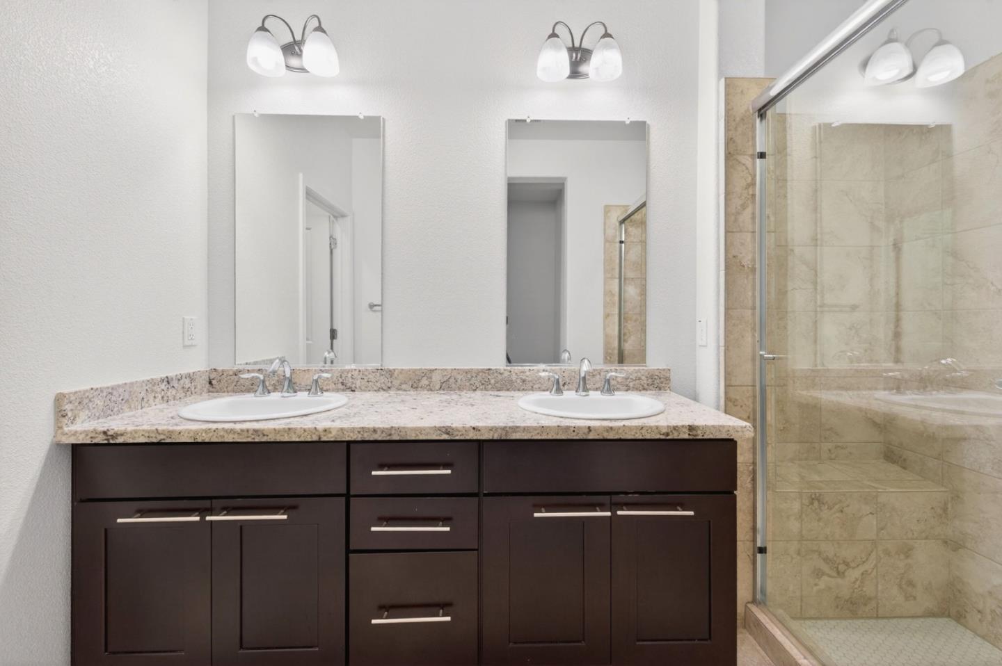 Detail Gallery Image 25 of 76 For 890 White Moonstone Loop, San Jose,  CA 95123 - 3 Beds | 3/1 Baths