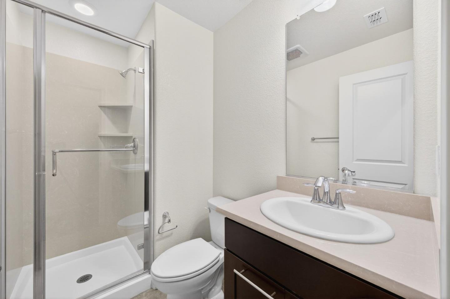 Detail Gallery Image 9 of 76 For 890 White Moonstone Loop, San Jose,  CA 95123 - 3 Beds | 3/1 Baths