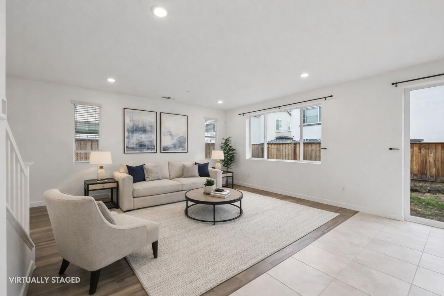 Detail Gallery Image 4 of 28 For 5465 Guenoc Valley Ln, Antioch,  CA 94531 - 4 Beds | 3 Baths