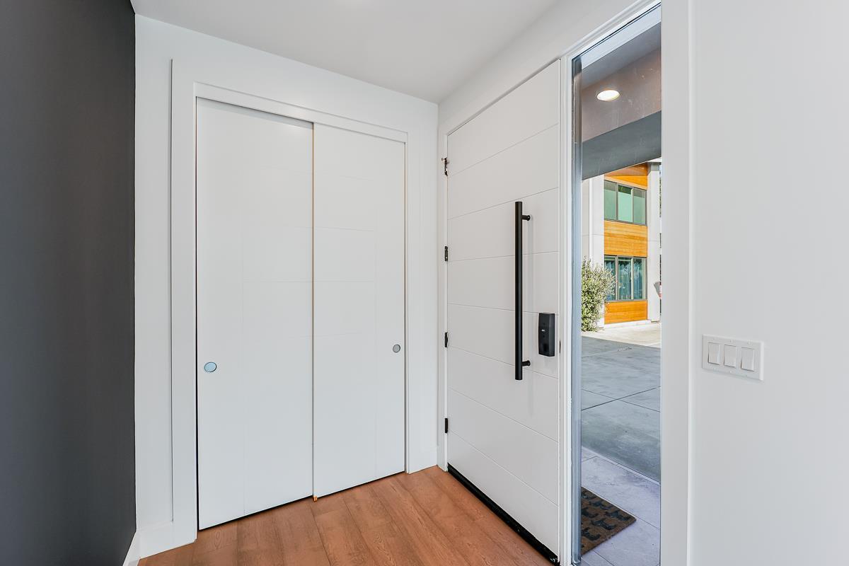 Detail Gallery Image 23 of 130 For 534 & 536 N Whisman Rd, Mountain View,  CA 94043 - – Beds | – Baths