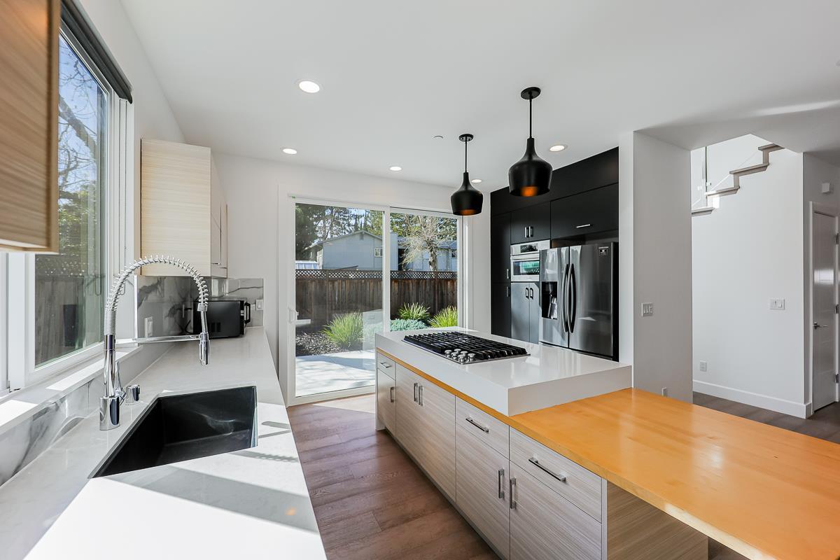 Detail Gallery Image 34 of 130 For 534 & 536 N Whisman Rd, Mountain View,  CA 94043 - – Beds | – Baths