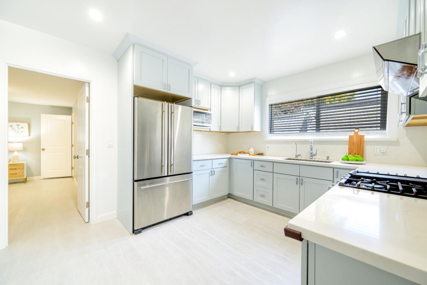 Detail Gallery Image 15 of 60 For 19652 Stanton Ave, Castro Valley,  CA 94546 - 3 Beds | 2 Baths