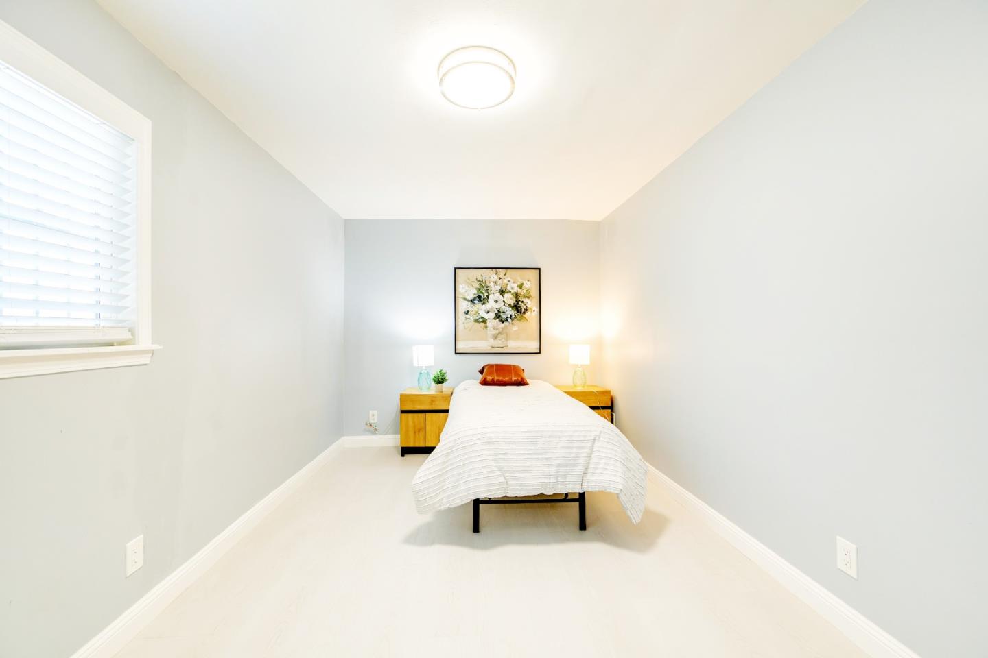 Detail Gallery Image 24 of 60 For 19652 Stanton Ave, Castro Valley,  CA 94546 - 3 Beds | 2 Baths