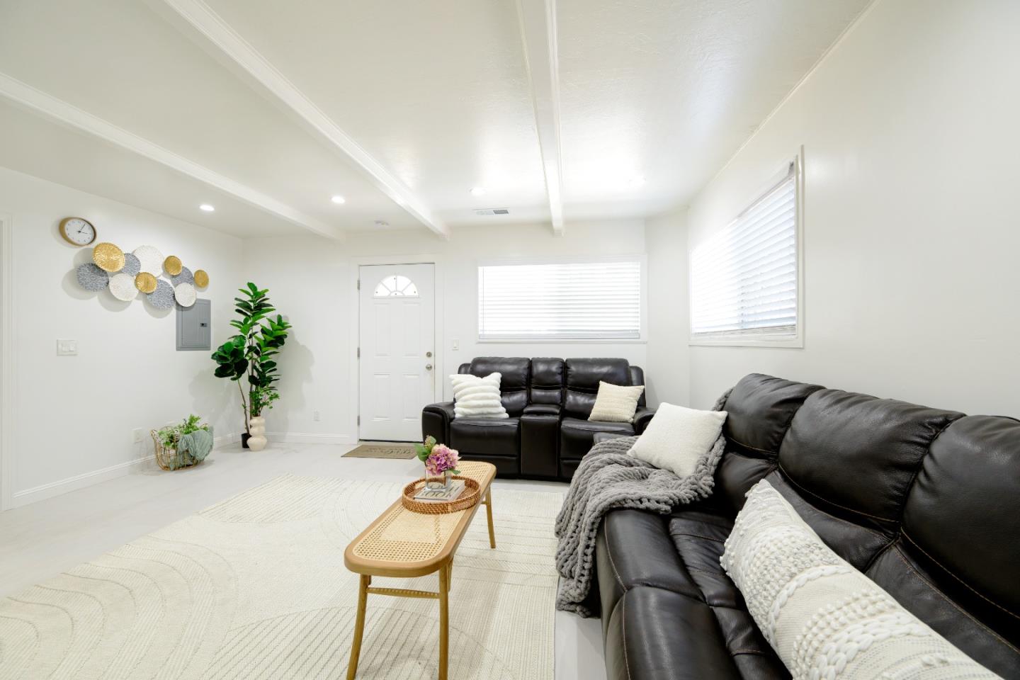 Detail Gallery Image 26 of 60 For 19652 Stanton Ave, Castro Valley,  CA 94546 - 3 Beds | 2 Baths