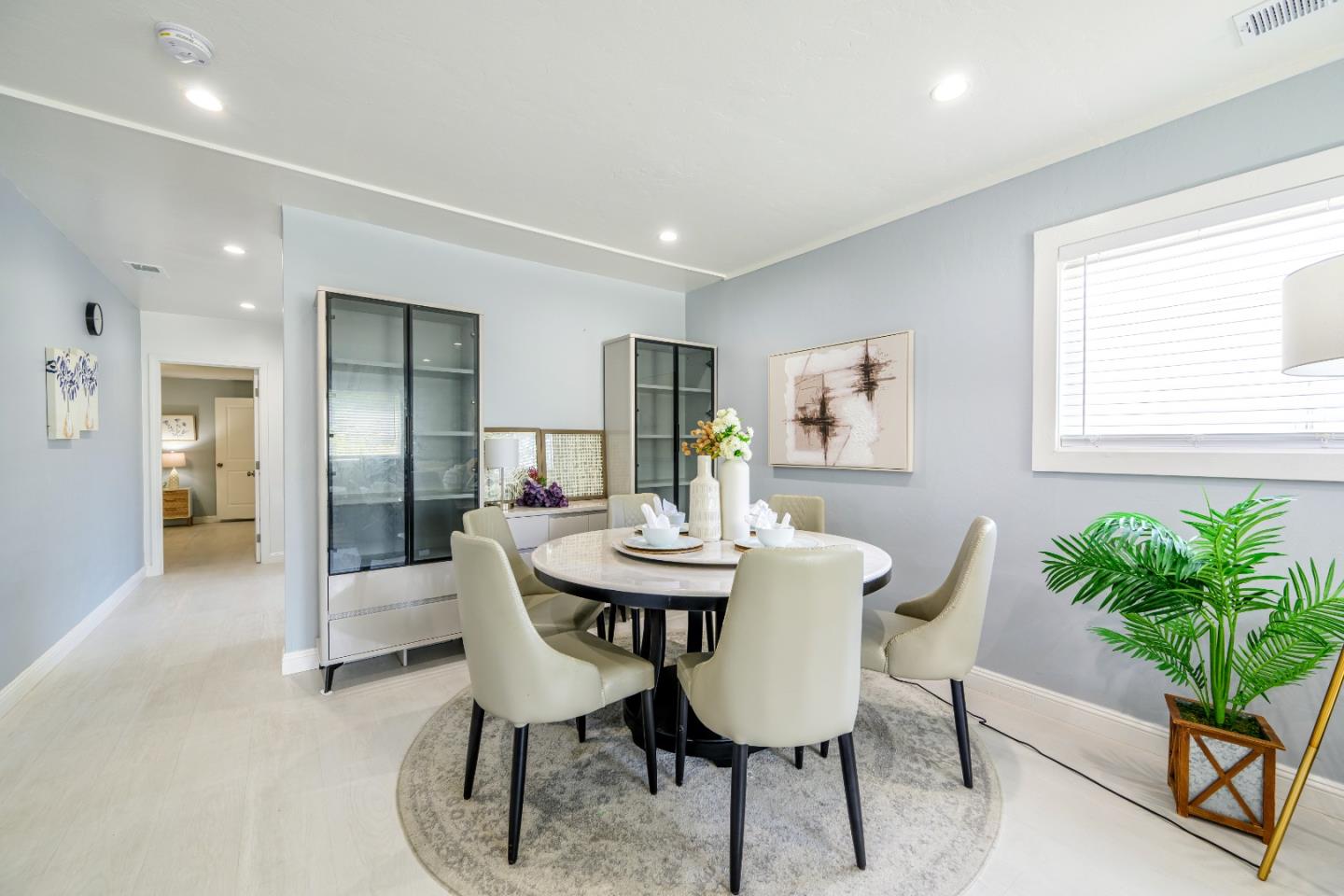 Detail Gallery Image 5 of 60 For 19652 Stanton Ave, Castro Valley,  CA 94546 - 3 Beds | 2 Baths