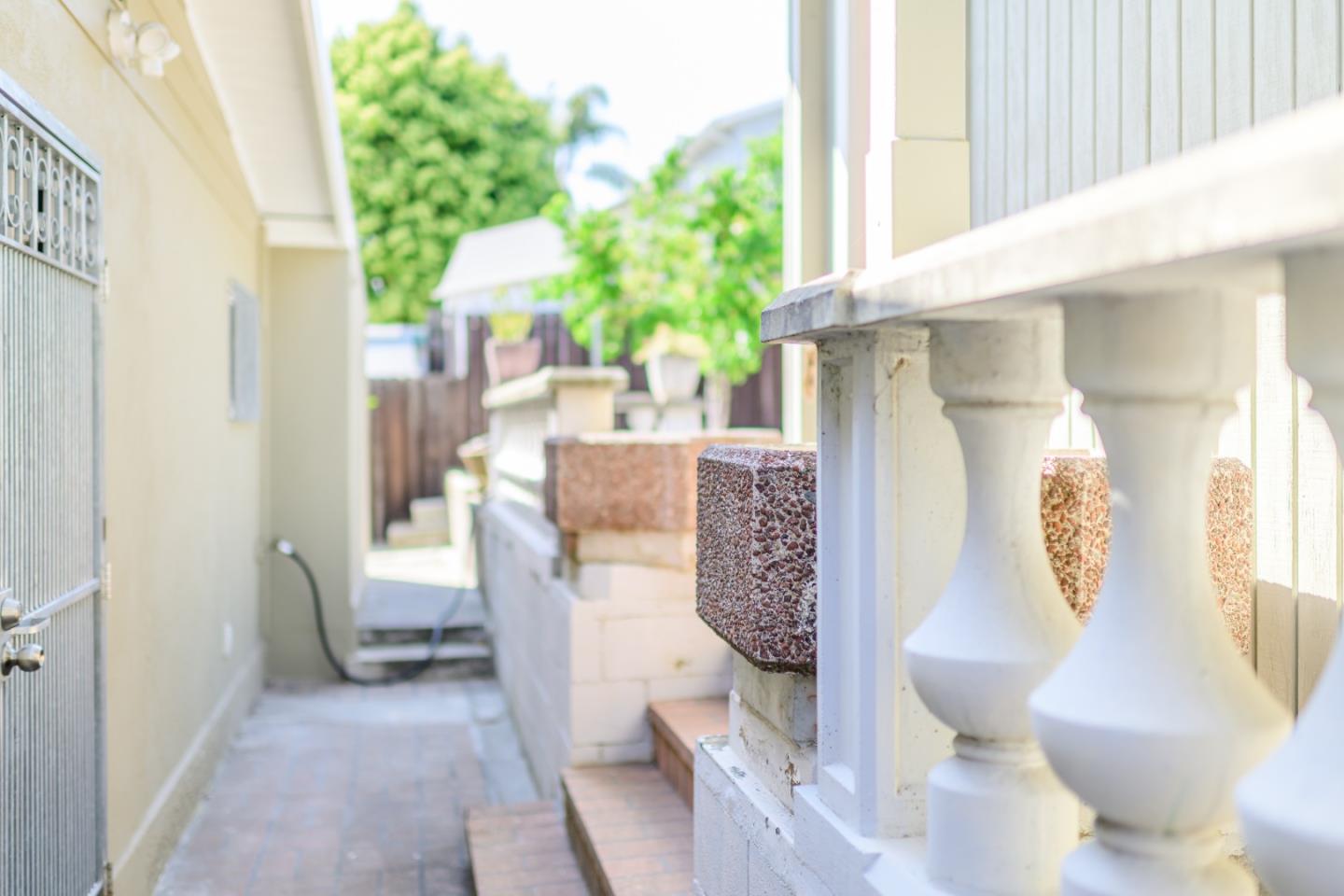 Detail Gallery Image 54 of 60 For 19652 Stanton Ave, Castro Valley,  CA 94546 - 3 Beds | 2 Baths