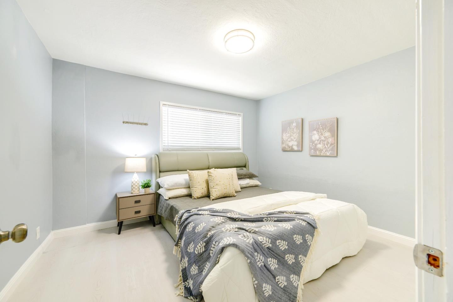 Detail Gallery Image 7 of 60 For 19652 Stanton Ave, Castro Valley,  CA 94546 - 3 Beds | 2 Baths