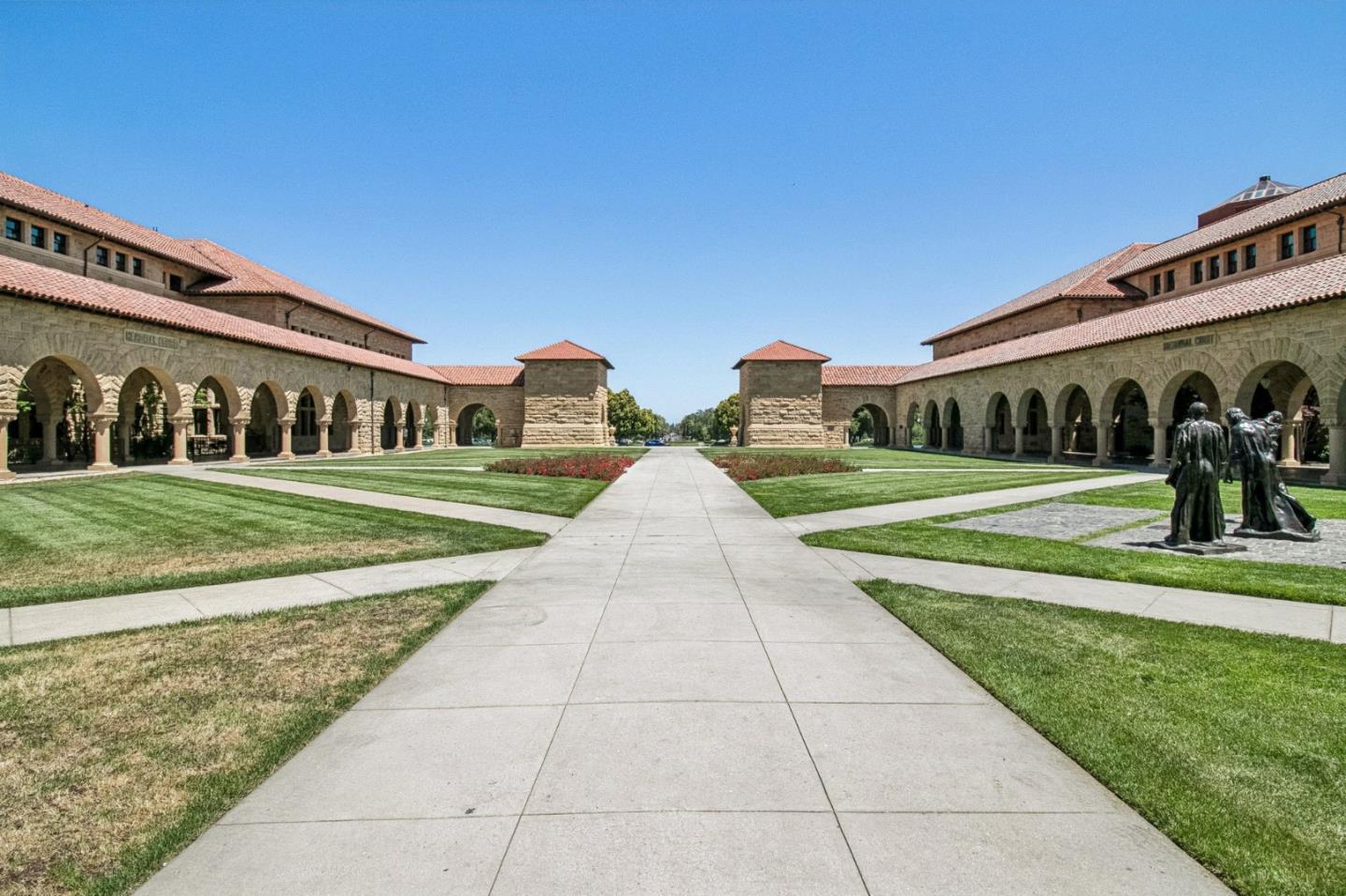 Detail Gallery Image 109 of 122 For 2200 Saint Francis Dr, Palo Alto,  CA 94303 - 4 Beds | 4/1 Baths