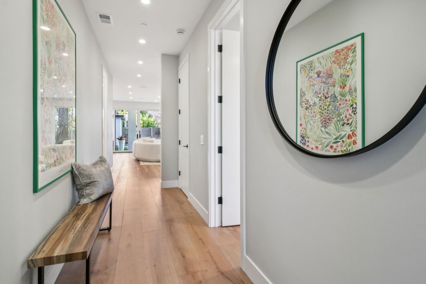 Detail Gallery Image 11 of 122 For 2200 Saint Francis Dr, Palo Alto,  CA 94303 - 4 Beds | 4/1 Baths