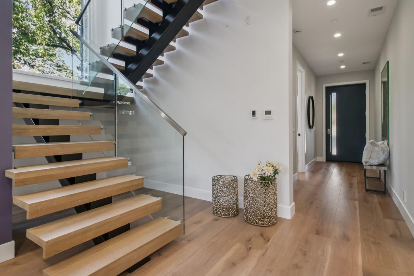 Detail Gallery Image 18 of 122 For 2200 Saint Francis Dr, Palo Alto,  CA 94303 - 4 Beds | 4/1 Baths