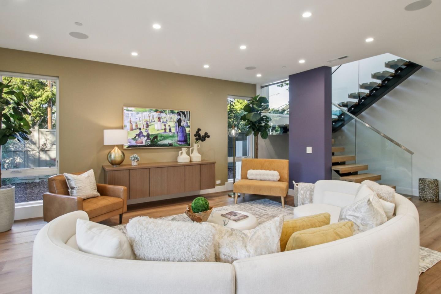 Detail Gallery Image 21 of 122 For 2200 Saint Francis Dr, Palo Alto,  CA 94303 - 4 Beds | 4/1 Baths