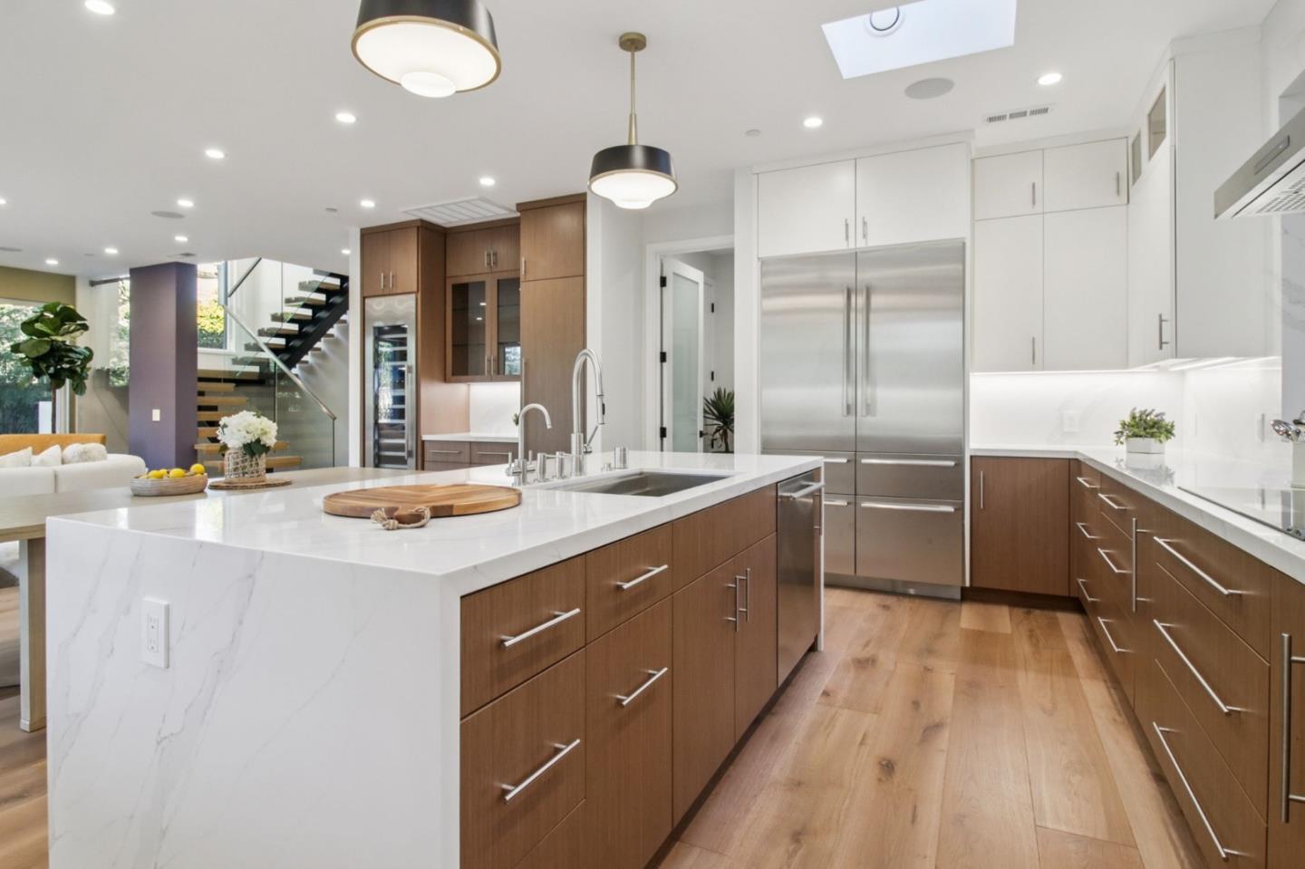 Detail Gallery Image 34 of 122 For 2200 Saint Francis Dr, Palo Alto,  CA 94303 - 4 Beds | 4/1 Baths