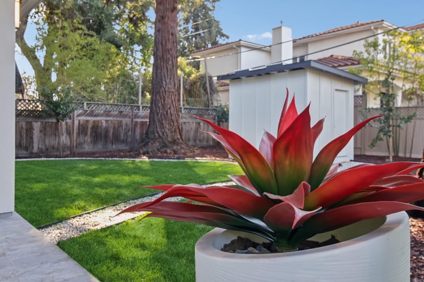 Detail Gallery Image 49 of 122 For 2200 Saint Francis Dr, Palo Alto,  CA 94303 - 4 Beds | 4/1 Baths