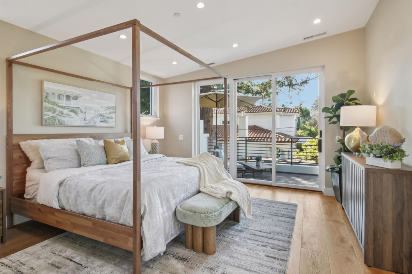 Detail Gallery Image 69 of 122 For 2200 Saint Francis Dr, Palo Alto,  CA 94303 - 4 Beds | 4/1 Baths