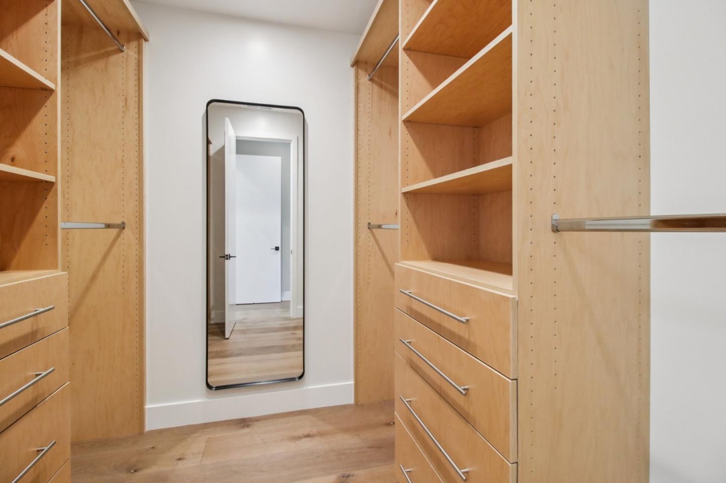 Detail Gallery Image 83 of 122 For 2200 Saint Francis Dr, Palo Alto,  CA 94303 - 4 Beds | 4/1 Baths