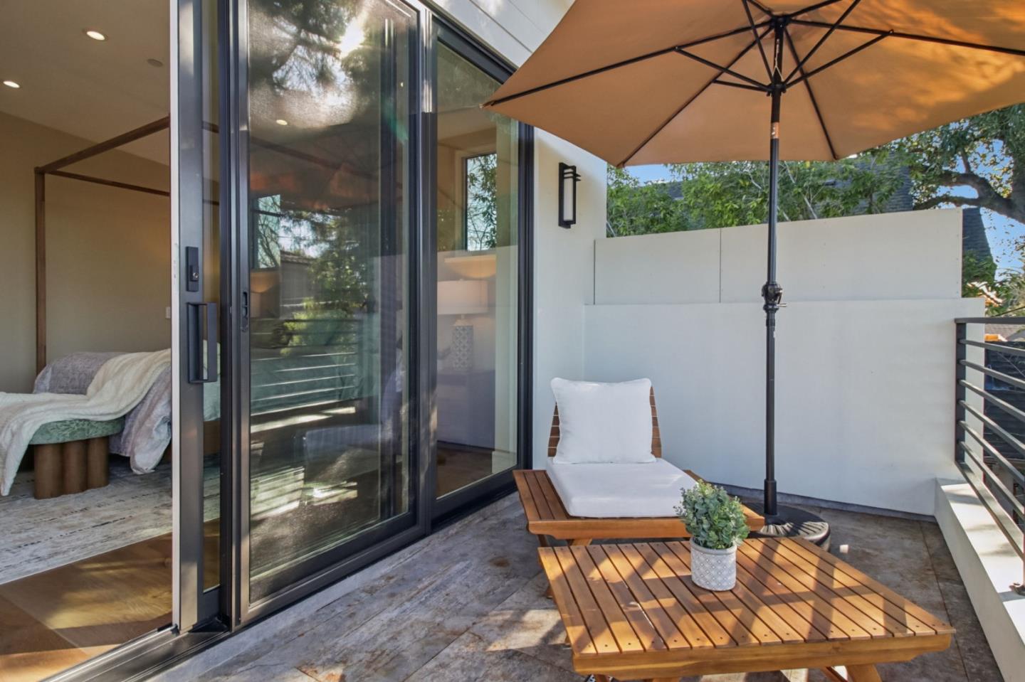 Detail Gallery Image 87 of 122 For 2200 Saint Francis Dr, Palo Alto,  CA 94303 - 4 Beds | 4/1 Baths