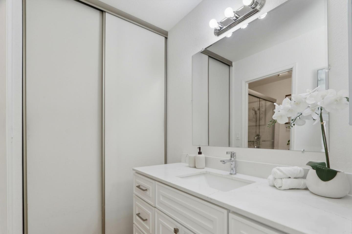 Detail Gallery Image 21 of 28 For 1586 Redfield Ct, San Jose,  CA 95121 - 3 Beds | 2 Baths