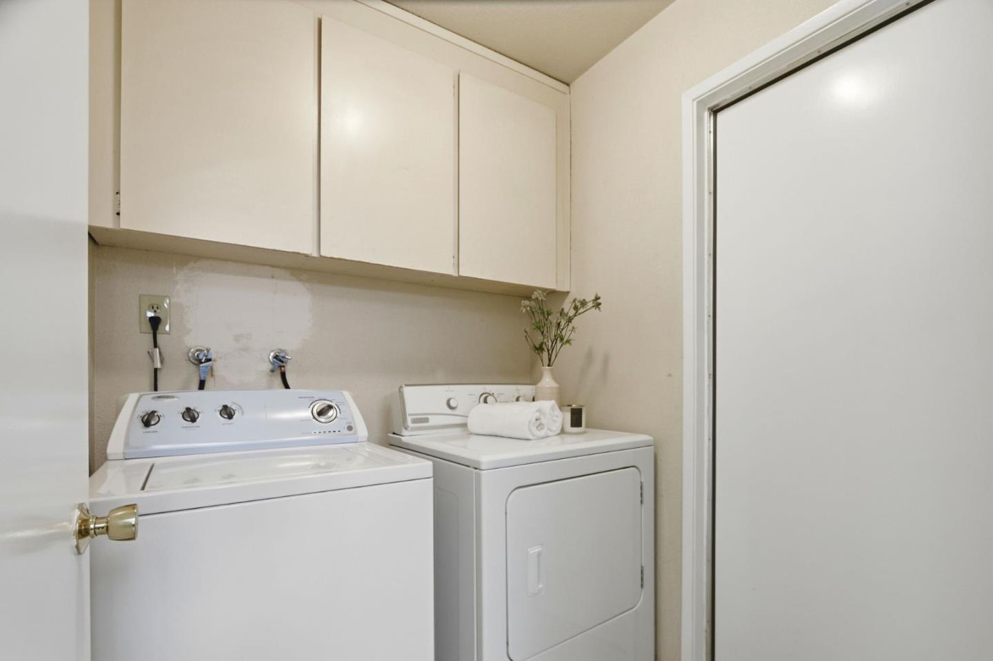 Detail Gallery Image 26 of 28 For 1586 Redfield Ct, San Jose,  CA 95121 - 3 Beds | 2 Baths