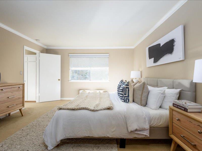 Detail Gallery Image 19 of 30 For 11 Krista Ln, San Carlos,  CA 94070 - 3 Beds | 2/1 Baths