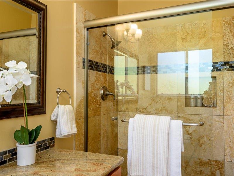 Detail Gallery Image 21 of 30 For 11 Krista Ln, San Carlos,  CA 94070 - 3 Beds | 2/1 Baths