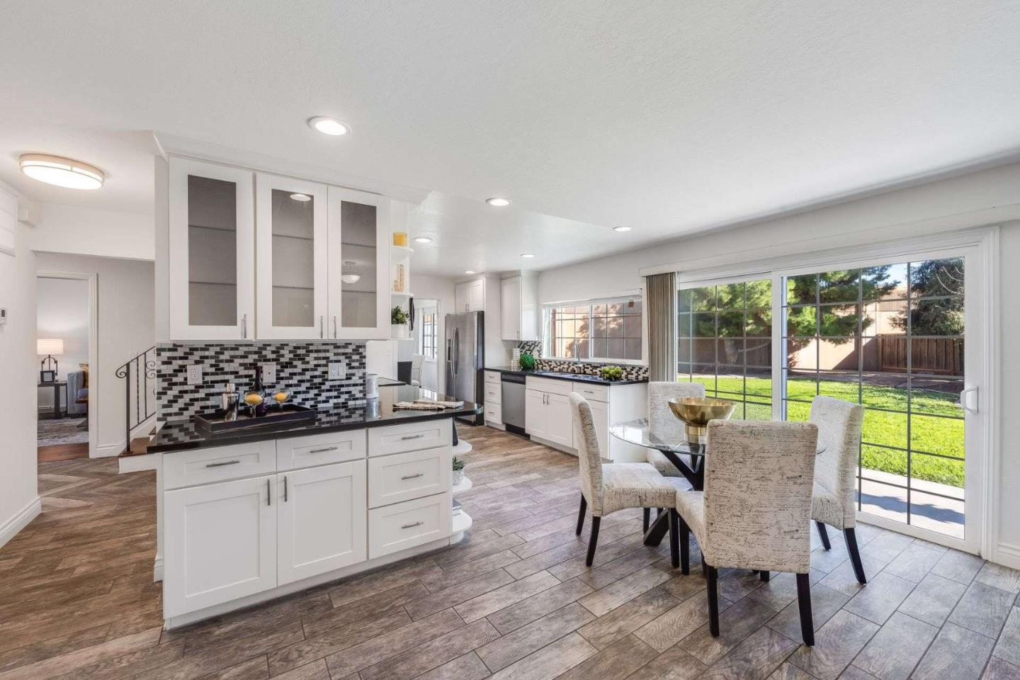 Detail Gallery Image 10 of 34 For 4430 Heppner Ln, San Jose,  CA 95136 - 5 Beds | 3/1 Baths