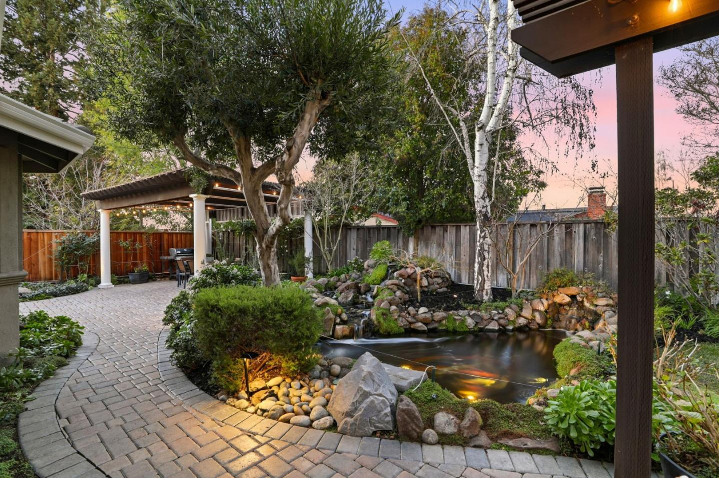 Detail Gallery Image 25 of 38 For 2809 Toyon Dr, Santa Clara,  CA 95051 - 5 Beds | 2/1 Baths