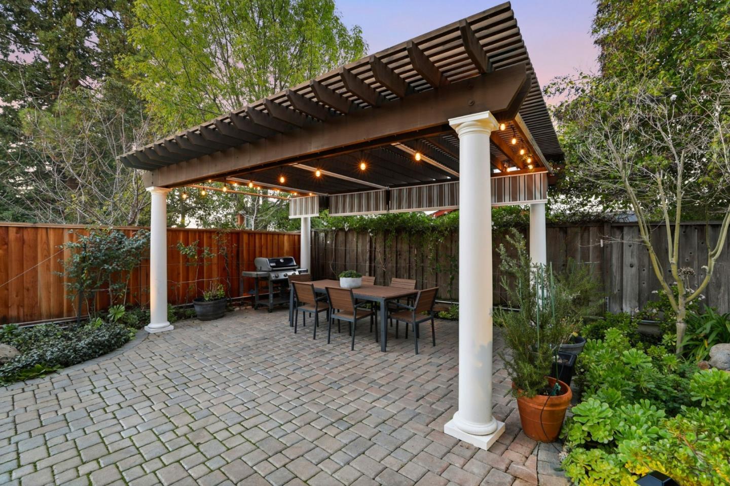 Detail Gallery Image 27 of 38 For 2809 Toyon Dr, Santa Clara,  CA 95051 - 5 Beds | 2/1 Baths