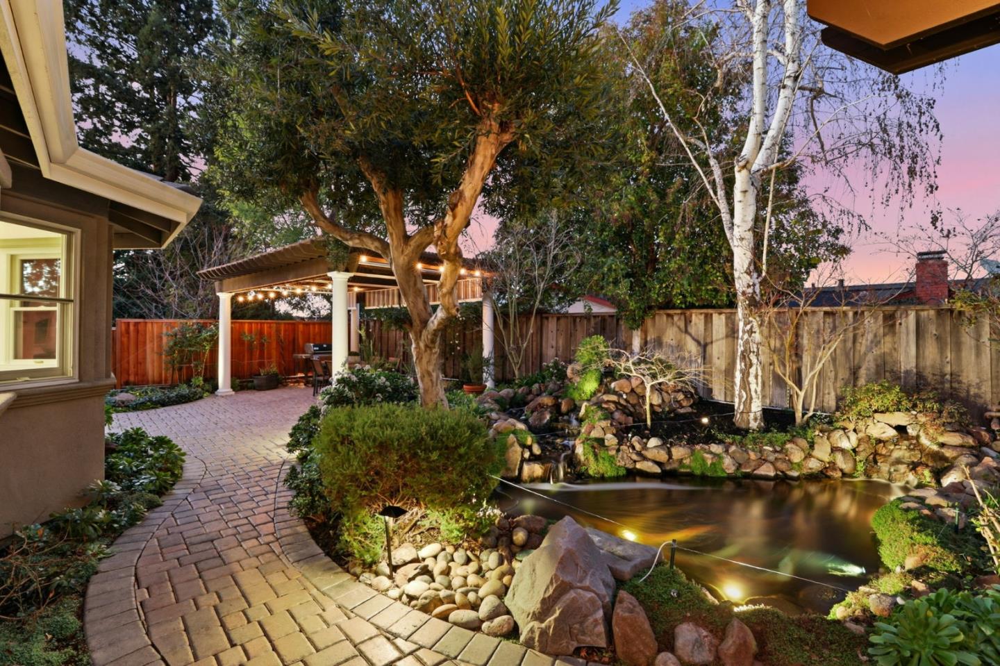 Detail Gallery Image 32 of 38 For 2809 Toyon Dr, Santa Clara,  CA 95051 - 5 Beds | 2/1 Baths