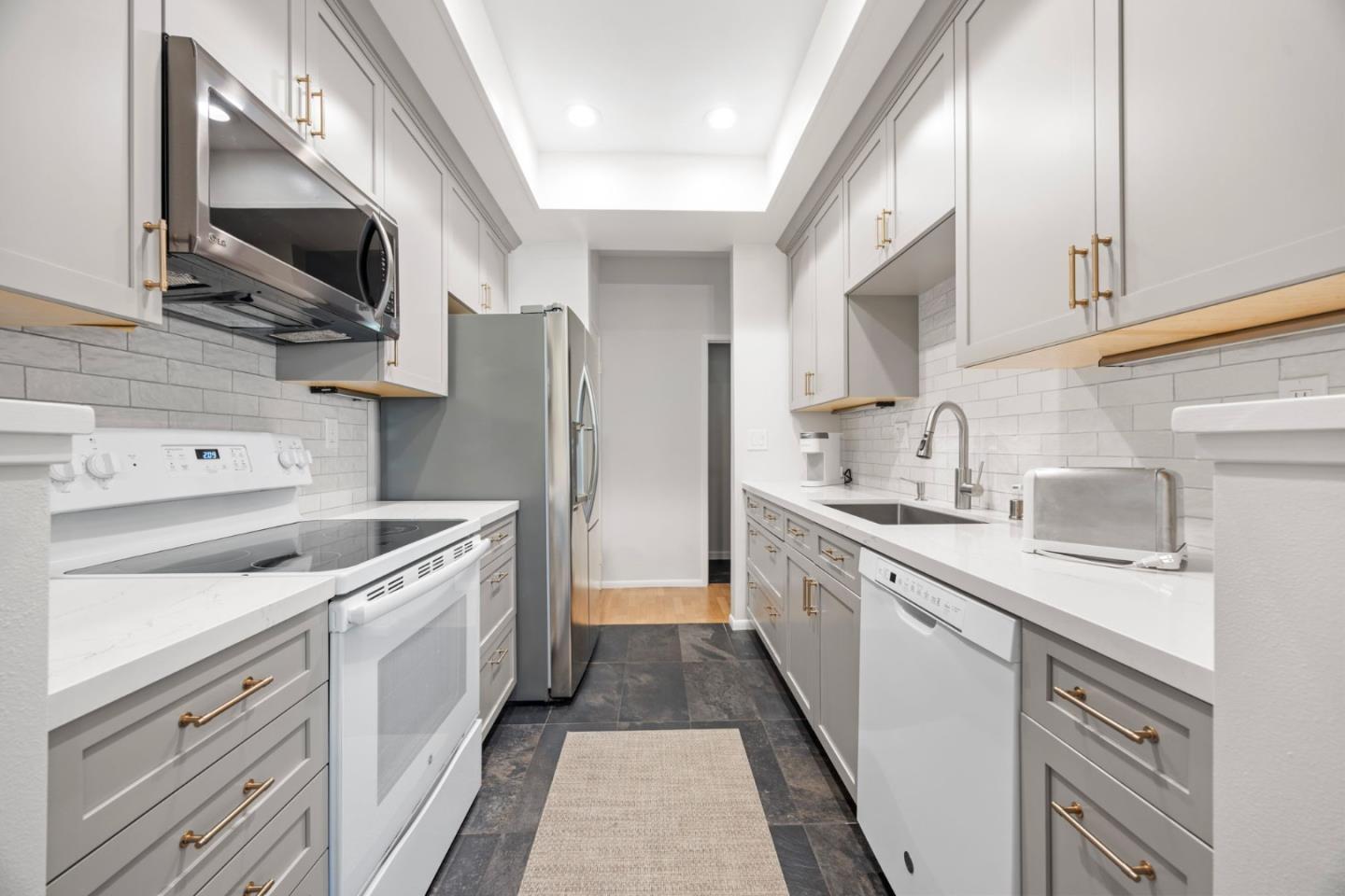 Photo #7: ML82031314 Listing: Photo #7