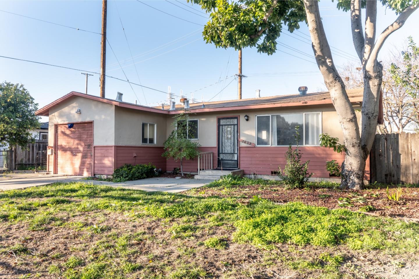 Detail Gallery Image 2 of 23 For 3059 Agate Dr, Santa Clara,  CA 95051 - 3 Beds | 1 Baths