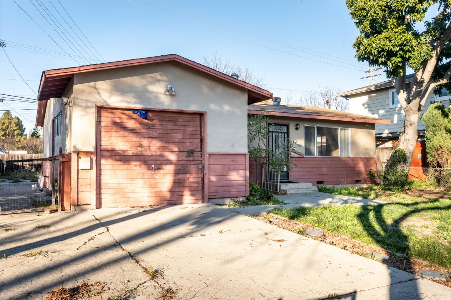 Detail Gallery Image 3 of 23 For 3059 Agate Dr, Santa Clara,  CA 95051 - 3 Beds | 1 Baths