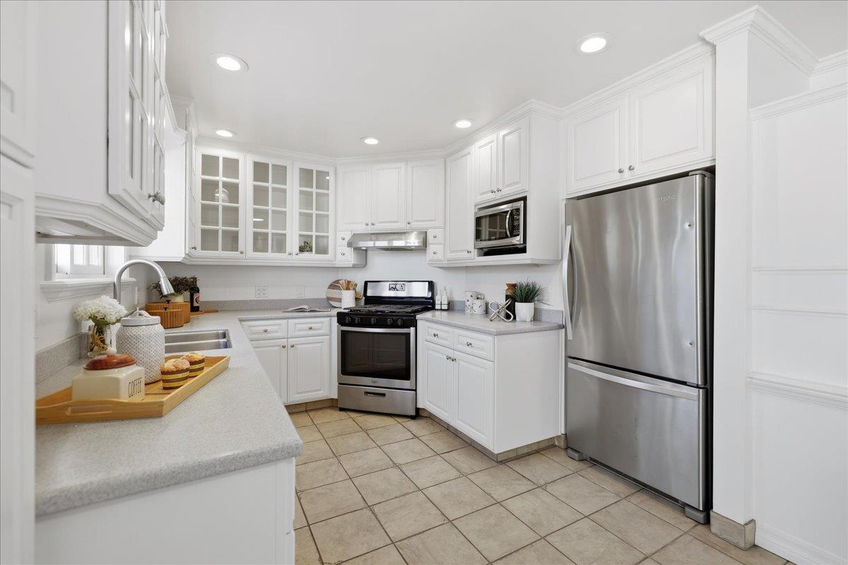 Detail Gallery Image 18 of 64 For 5130 Noella Way, San Jose,  CA 95124 - 4 Beds | 2 Baths