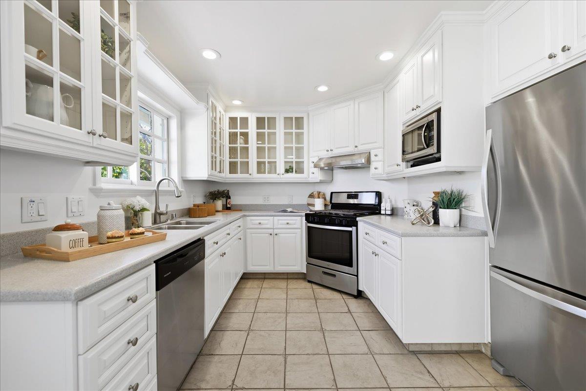 Detail Gallery Image 21 of 64 For 5130 Noella Way, San Jose,  CA 95124 - 4 Beds | 2 Baths