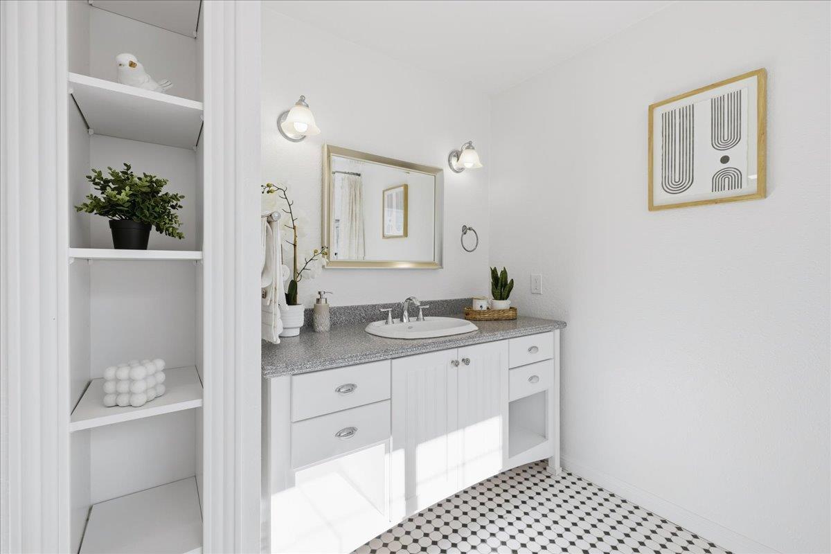 Detail Gallery Image 34 of 64 For 5130 Noella Way, San Jose,  CA 95124 - 4 Beds | 2 Baths