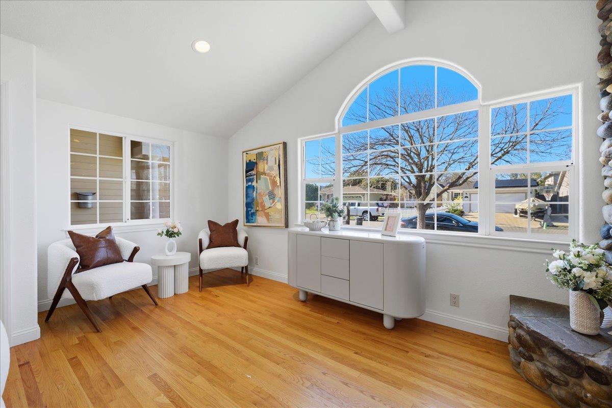 Detail Gallery Image 8 of 64 For 5130 Noella Way, San Jose,  CA 95124 - 4 Beds | 2 Baths