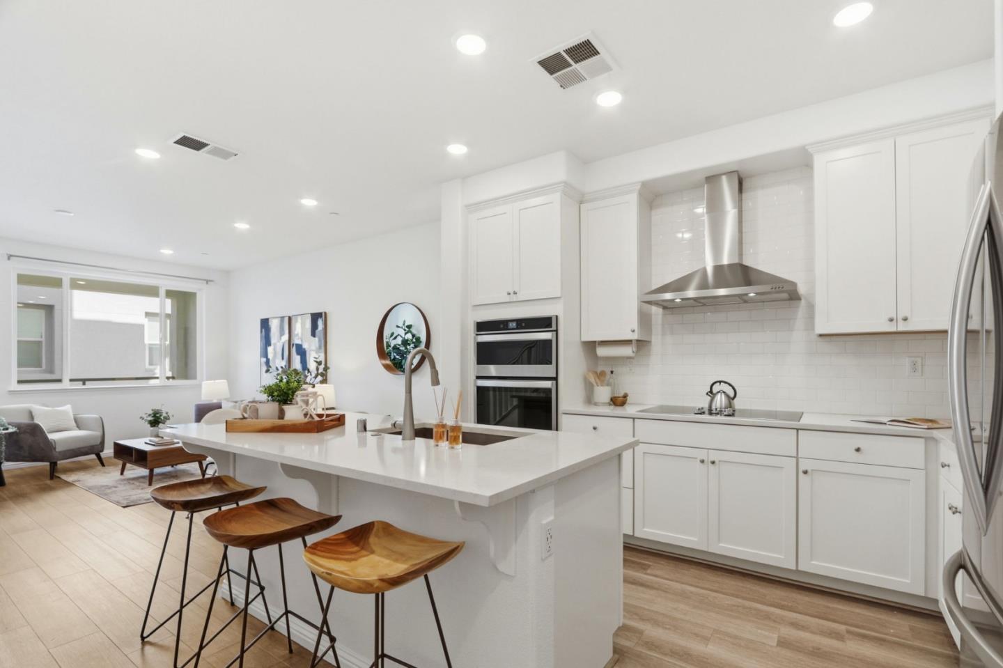 Photo #10: ML82031319 Listing: Photo #10