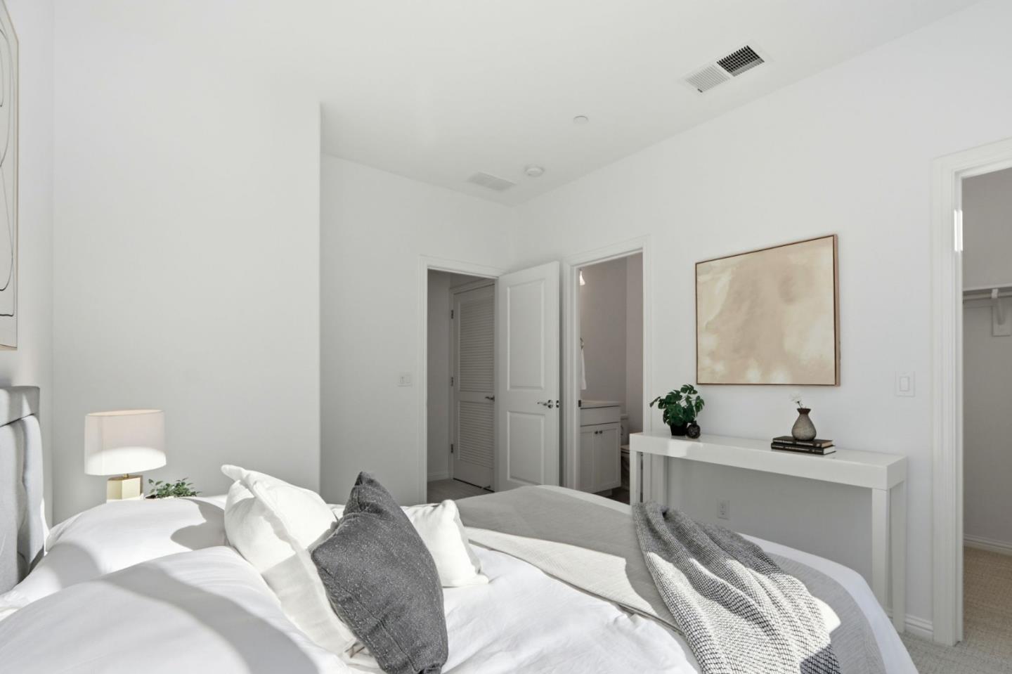 Photo #17: ML82031319 Listing: Photo #17