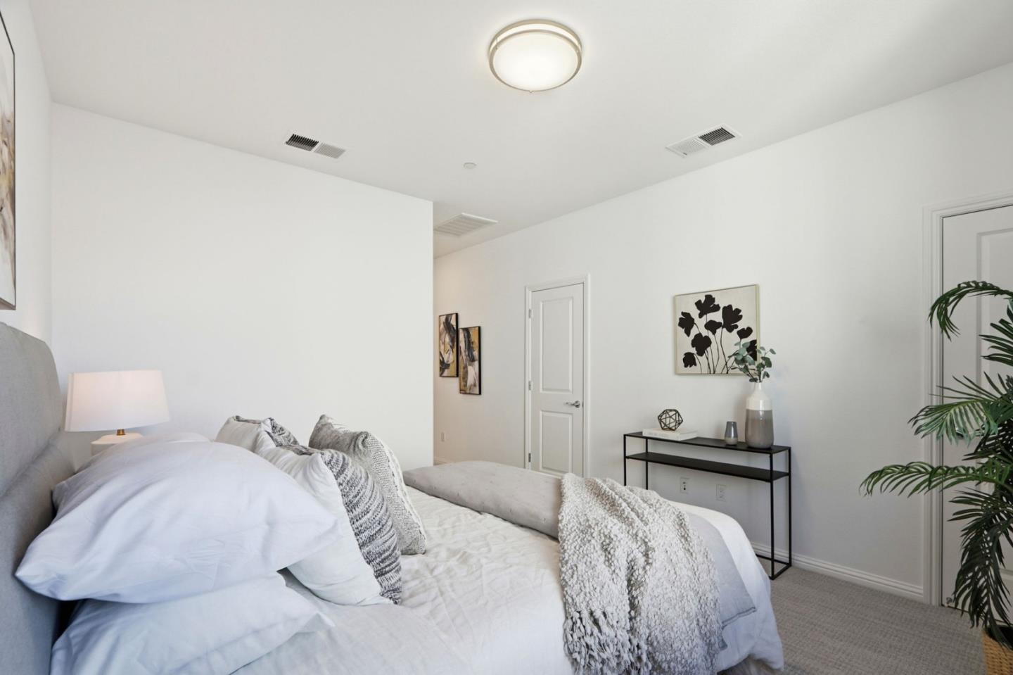 Photo #23: ML82031319 Listing: Photo #23