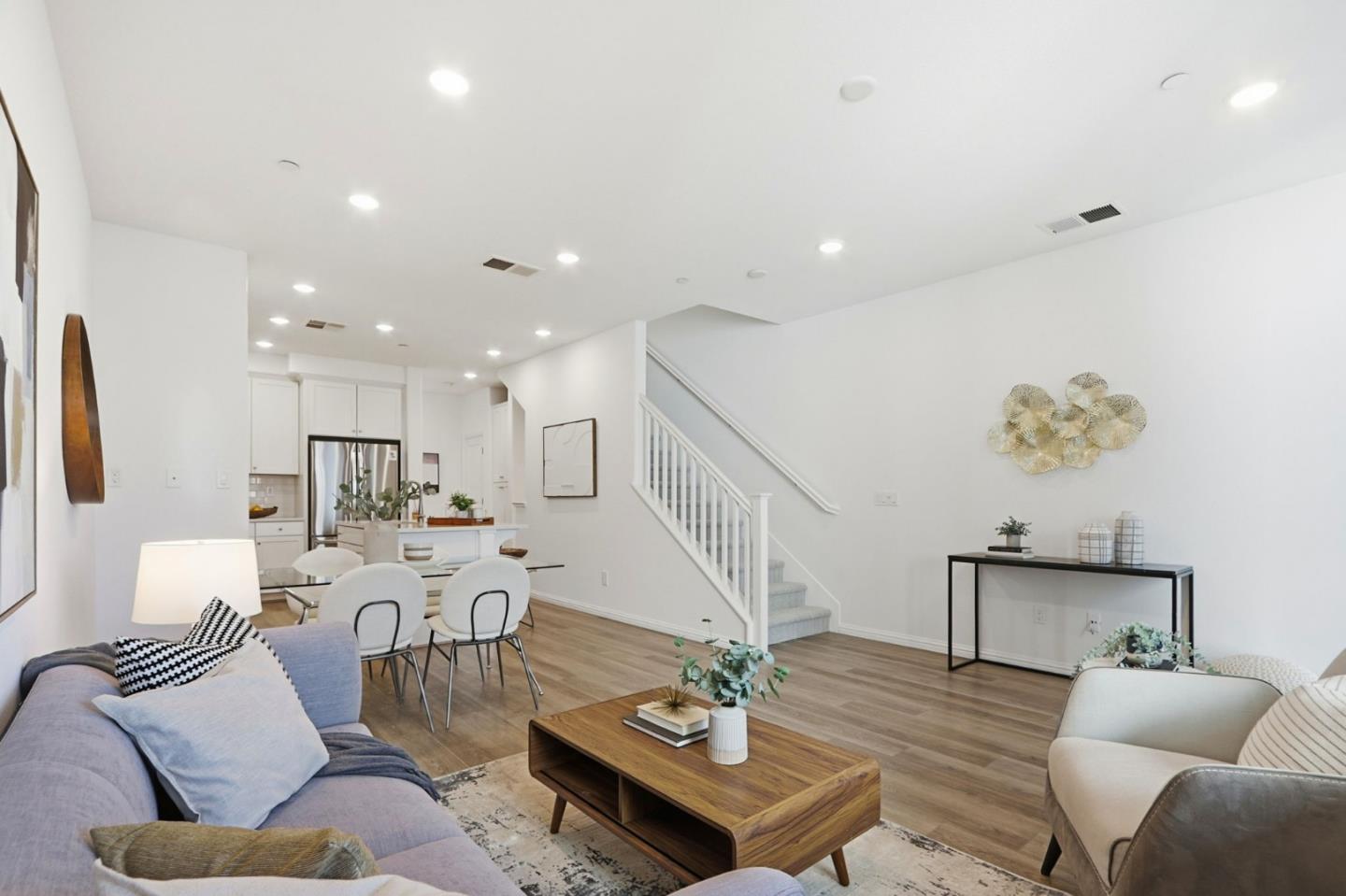 Photo #8: ML82031319 Listing: Photo #8