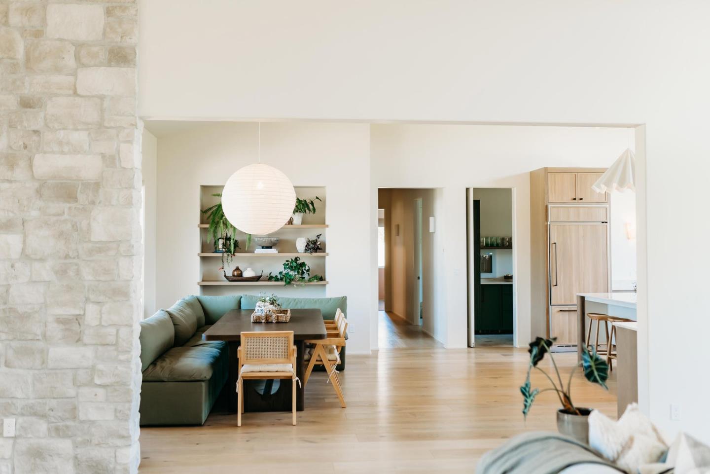 Detail Gallery Image 17 of 47 For 22215 Grand Estates Dr, Palo Cedro,  CA 96073 - 3 Beds | 3 Baths