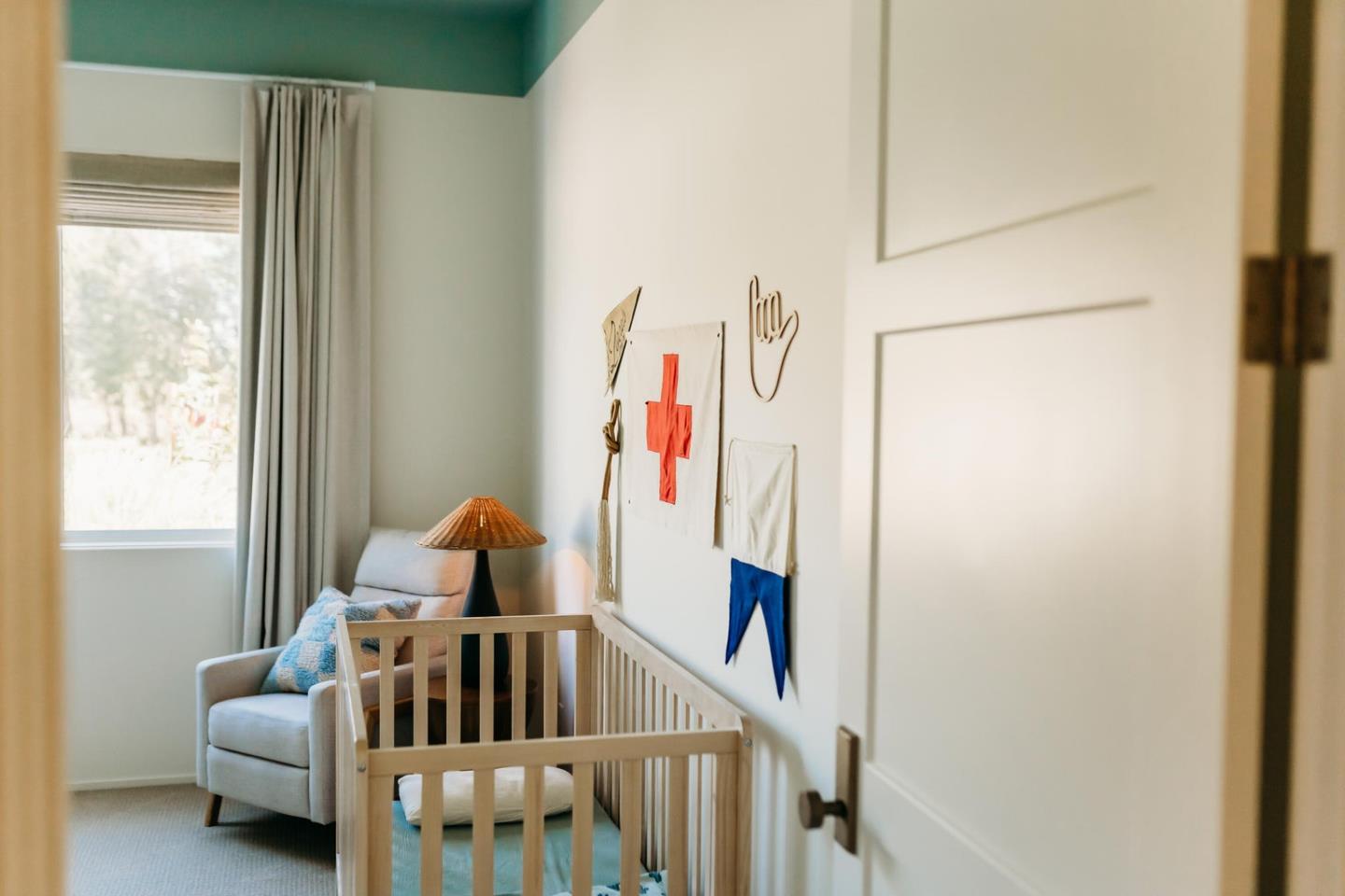 Detail Gallery Image 24 of 47 For 22215 Grand Estates Dr, Palo Cedro,  CA 96073 - 3 Beds | 3 Baths