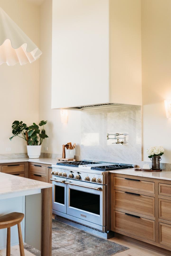 Detail Gallery Image 9 of 47 For 22215 Grand Estates Dr, Palo Cedro,  CA 96073 - 3 Beds | 3 Baths