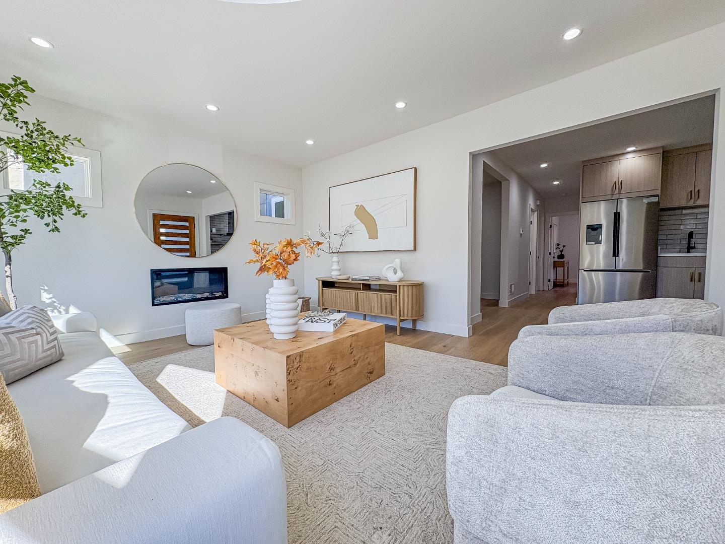 Detail Gallery Image 3 of 16 For 124 Linden Ave, San Bruno,  CA 94066 - 3 Beds | 2 Baths