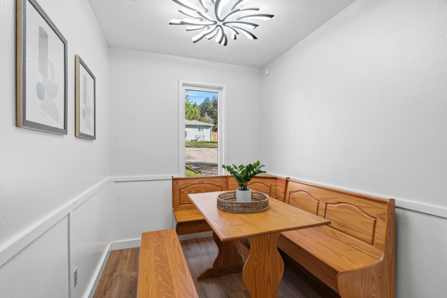 Detail Gallery Image 19 of 70 For 165 Orchard Dr, Boulder Creek,  CA 95006 - 3 Beds | 3 Baths