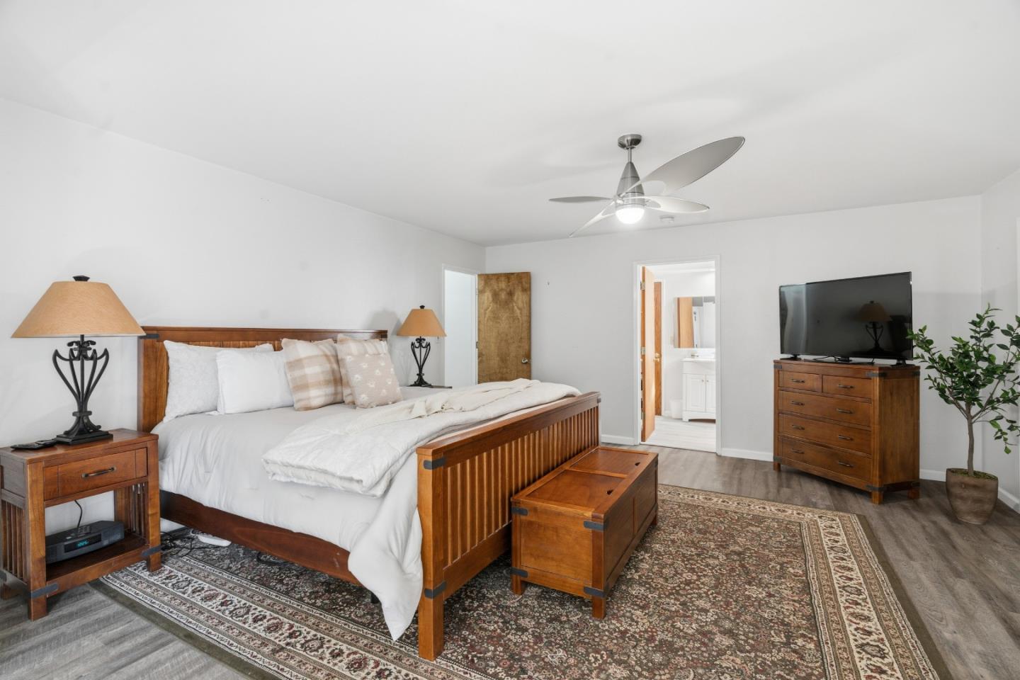 Detail Gallery Image 24 of 70 For 165 Orchard Dr, Boulder Creek,  CA 95006 - 3 Beds | 3 Baths