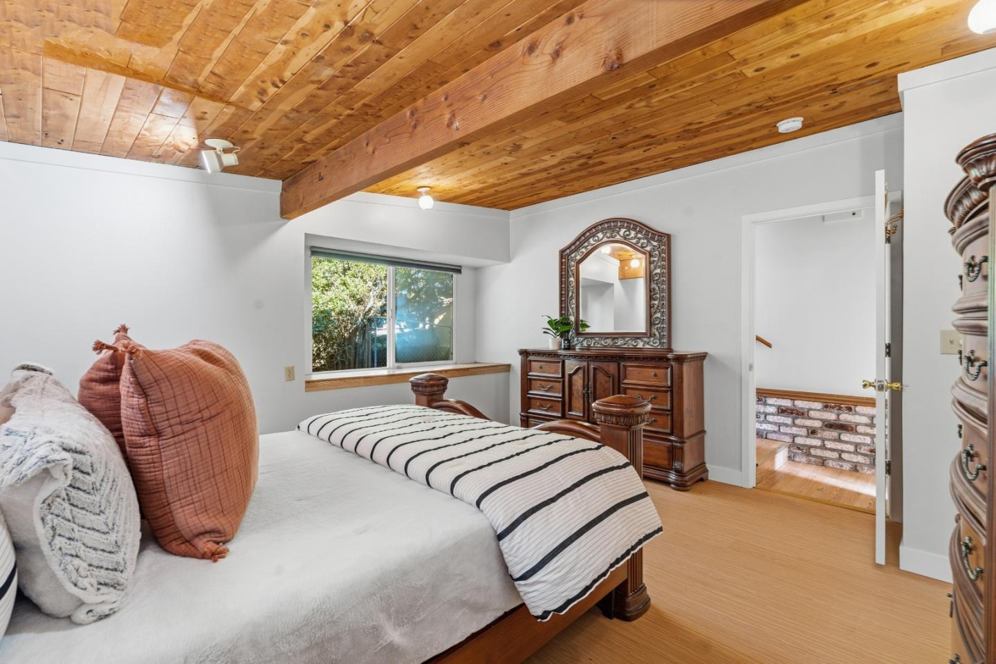 Detail Gallery Image 32 of 70 For 165 Orchard Dr, Boulder Creek,  CA 95006 - 3 Beds | 3 Baths