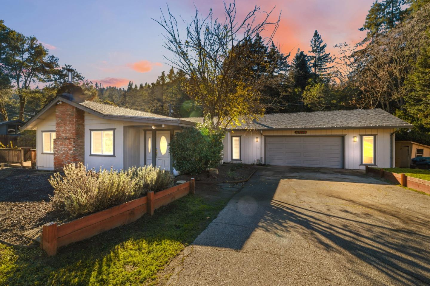 Detail Gallery Image 64 of 70 For 165 Orchard Dr, Boulder Creek,  CA 95006 - 3 Beds | 3 Baths