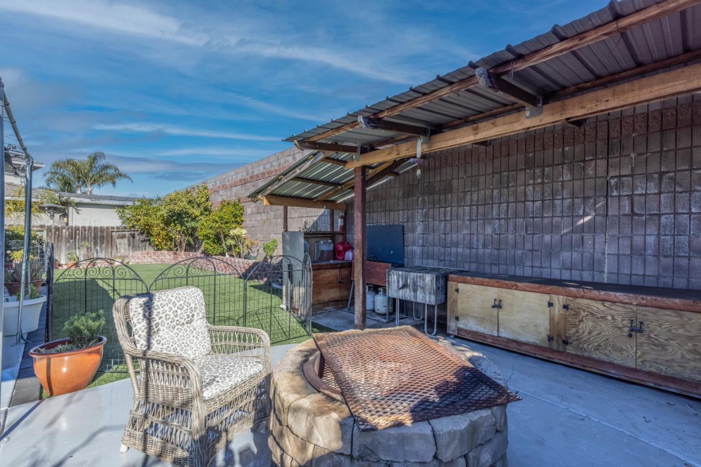 Detail Gallery Image 32 of 33 For 581 Arbour Ln, Hollister,  CA 95023 - 3 Beds | 2 Baths