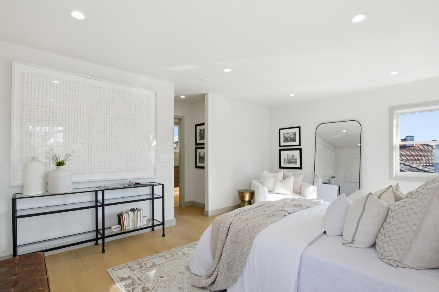 Detail Gallery Image 16 of 42 For 1100 9th Ave, San Mateo,  CA 94402 - 3 Beds | 3/1 Baths